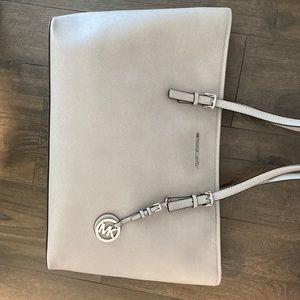 Gray Michael Kors Large Jetset Purse